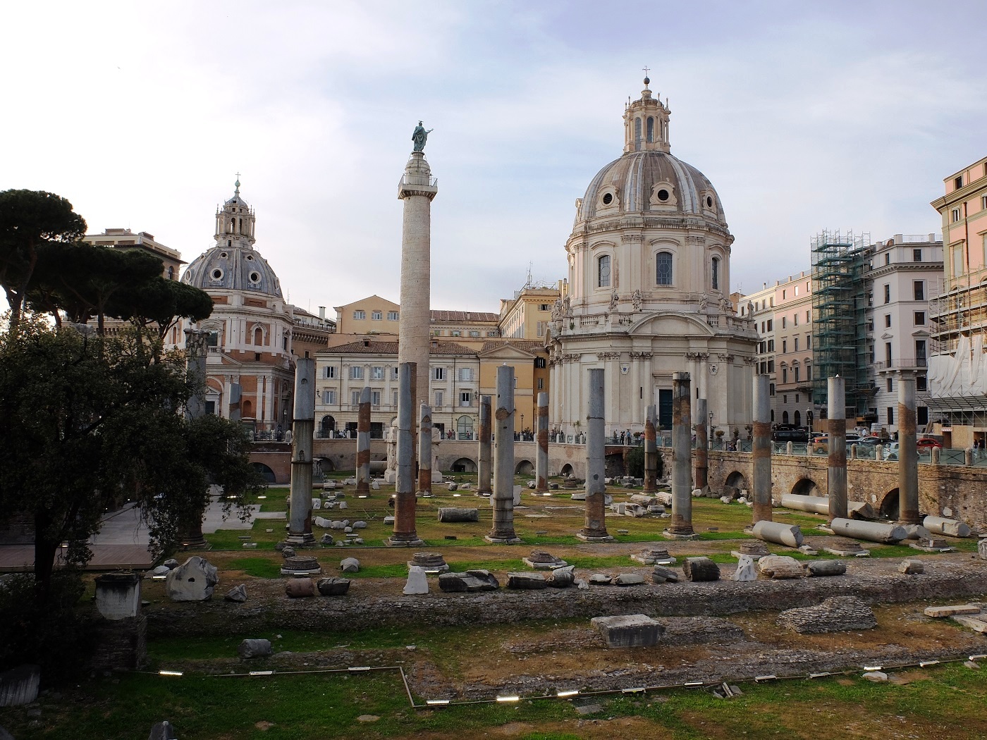 Colonne de l'Empereur Trajan à Rome