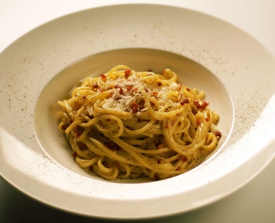 Pâtes à la véritable Carbonara - Recette de quand j’étais petit et pauvre